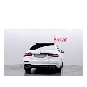 Mercedes-Benz E350 4MATIC AMG Line Clase E 2023 con Volante a la Izquierda, Caja de Cambios Automática, Asientos de Cuero, Cámara Trasera - Product Image 4