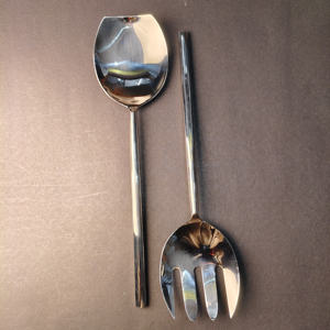 Ensemble de 2 serveurs à salade professionnels en acier inoxydable, grande cuillère et fourchette à salade à long manche, finition polie miroir contemporaine - Product Image 2
