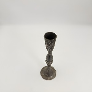 Candelabro de Hierro Forjado a Mano con Forma de Tulipán Profundo, Color Negro Antiguo, con Doble Borde Perlado, para Hoteles de Lujo - Product Image 3