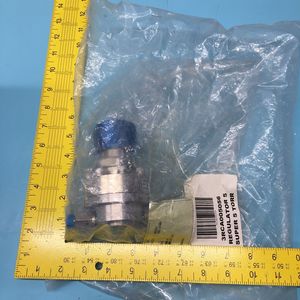 Régulateur Super-Torr Tanaka Engineering 3RCA005056 - Équipement et pièces semi-conductrices de renommée mondiale - Product Image 5