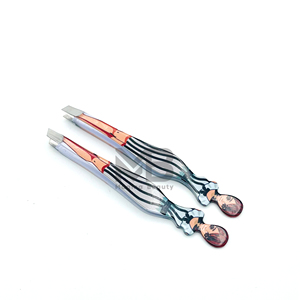 Pinzas para Cejas Ultrafinas y Modernas de Acero Inoxidable con Punta Puntiaguda, Depilación sin Esfuerzo con Agarre Preciso, Diseño Duradero - Product Image 2