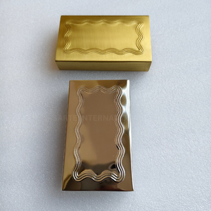 Boîte d'allumettes de sécurité en laiton design, moderne, écologique, personnalisable en couleur et en forme, accessoire décoratif de luxe pour la maison, allumettes de qualité supérieure - Product Image 1