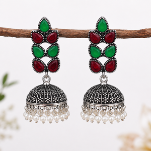 Boucles d'oreilles Jhumka en argent oxydé, perles antiques, style ethnique indien traditionnel pour femmes, MOQ disponible - Product Image 1