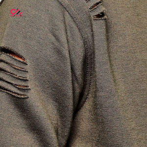 Conjunto Deportivo de Algodón con Logotipo Personalizado al Por Mayor, Sudadera con Capucha Extra Grande y Pantalones Cortos para Hombre - Product Image 6