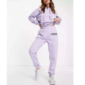 Conjunto Deportivo Personalizado con Sudadera y Pantalones Deportivos Transpirables Color Lavanda, Nuevo Estilo con Logotipo Personalizado, Hecho en Pakistán - Product Image 3