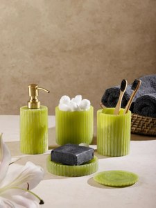 Ensemble de salle de bain quatre pièces en résine élégante et personnalisable pour hôtel et maison – Distributeur de savon, porte-brosse à dents et gobelet de luxe écologiques - Product Image 6