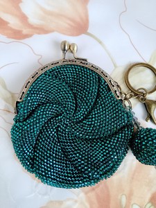 Emerald Beaded Coin Purse , Handmade Glass Bead Kiss <b>Lock</b> Pouch, <b>Small</b> Coin Wallet - Product Image 5