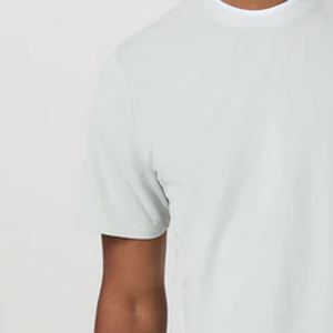 Camiseta de Hombre Informal con Logotipo Personalizado de Fábrica, Prenda Esencial para el Día a Día, Tejido Jersey Ligero y Suave, Costuras Duraderas - Product Image 3