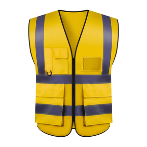 เสื้อกั๊กนิรภัยสะท้อนแสง Elite Vanguard International รุ่น Hi Visibility สำหรับทุกเพศ ผลิตจากโพลีเอสเตอร์ เป็นมิตรต่อสิ่งแวดล้อม พร้อมคุณสมบัติตรวจจับเข็ม - Product Image 3