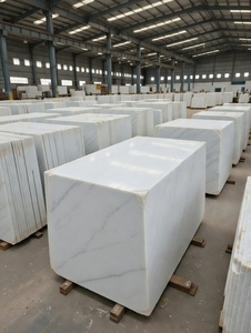 Bloc de marbre naturel blanc brut du Vietnam Son Code W10 - Durable, imperméable, écologique, design moderne pour l'extérieur des appartements et des hôtels - Product Image 5