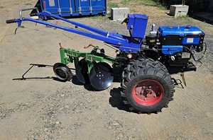 Tractor de 2 Ruedas de Alta Calidad a Precio de Fábrica, Motocultor Diésel con Remolque para Pequeñas Granjas, UE - Product Image 3