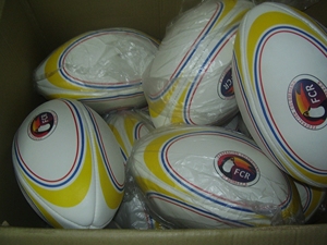 Customized Logo Printed Eco-Friendly Size 5 Rubber Compound Rugby Training Balls for Match Sports Use Durable Outdoor Practice - Product Image 6