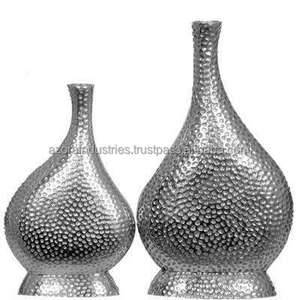 Florero de aluminio de estilo contemporáneo Elegante y duradero Piso de aluminio decorativo para el hogar Oficina por Azora Industries - Product Image 1