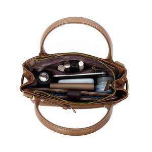 Sac fourre-tout transparent en PU avec fermeture éclair, imperméable, grande capacité, sac à bandoulière pour événements, voyages et travail - Product Image 4