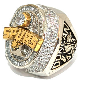 Anillo de Campeonato Personalizado Moderno de Acero Inoxidable |   Anillo Deportivo Personalizado para Equipo - Product Image 2