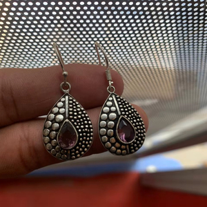 Pierre de zircon bleu de qualité supérieure pour femmes, pierre précieuse faite à la main, style bohème, forme de larme, boucles d'oreilles pour femmes, améthyste vintage - Product Image 1