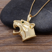 Collier Pendentif QIKU Tendance Animaux (Cheval/Éléphant/Loup) en Cuivre Doré avec Zircon Cubique, Chaîne Bijoux pour Femmes et Hommes, Cadeau en Gros