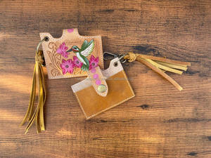 เคสใส่บัตรหนัง ATM ลายดอกไม้แท้มีสไตล์ทันสมัยเคสใส่บัตรมีพู่ห้อยแฟชั่นตะวันตกขนาดเล็กน่ารักมาใหม่พร้อมพวงกุญแจ - Product Image 5