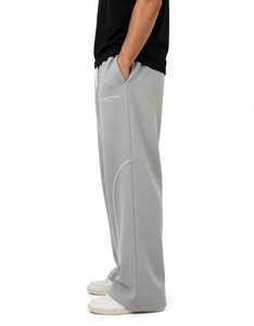 Pantalon de survêtement gris pour homme ONETEN, coupe large, taille mi-haute, bande latérale, polyester léger, taille élastique, logo lettré, style décontracté urbain - Product Image 2