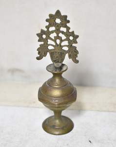 Brass Surma Dani - Gold Kohl (Surma) Holder with Applicator | Traditional Surmadani/Kajal Pot - Product Image 3