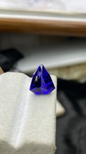 Certified Natural Royal Blue Color Tanzanite Fancy Shield Cut Stone With Excellent Color Natural Zoisite 7.24 Carat Loupe Clean - Product Image 4