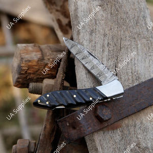 Cuchillo Plegable de Acero de Damasco de Grado Industrial UA Supplies, Hecho a Mano, con Mango de Madera, Hoja Recta de Punta Caída, ODM EDC - Product Image 3
