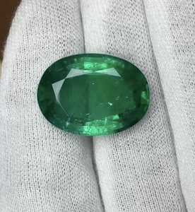 Émeraude verte naturelle zambienne de qualité supérieure, taille octogonale, pierre précieuse en vrac pour la création de bijoux (vente en gros) - Product Image 6