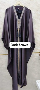 Vêtements traditionnels musulmans élégants et modestes pour femmes, magnifique abaya de style Dubaï avec fermeture éclair ouverte, accessoire inclus - Product Image 2