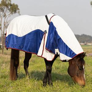 Couverture d'écurie matelassée pour chevaux, en promotion, excellent état, haute qualité, pour l'hiver, neuve ou d'occasion, fabriquée en Inde - Product Image 3