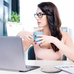 แผ่นรองแก้วไม้มะม่วงสีขาว สไตล์บ้านไร่ แบบเรียบง่าย ประดับลูกปัด ทรงกลม สไตล์โบโฮ สำหรับเครื่องดื่ม บาร์ โต๊ะกาแฟ โต๊ะครัว - Product Image 5