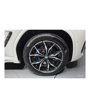 BMW X4 XDrive20i M Sport 2023 con Caja de Cambios Automática, Volante a la Izquierda, Cámara Trasera, 9,420 km - Product Image 5