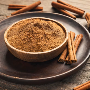 Bâtonnets de cannelle de qualité supérieure, soigneusement sélectionnés et séchés, idéaux pour la production alimentaire et la vente en gros. - Product Image 1