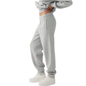 Pantalon de jogging molletonné taille haute pour femme, en coton, coupe décontractée, idéal pour la détente, personnalisable avec logo, vente en gros OEM - Product Image 3