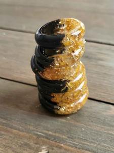 Bagues tendance en résine faites à la main pour femmes – Bijoux de mode pour soirées, plage, tenues décontractées et chics - Product Image 2