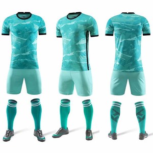 Ensemble de maillot de football personnalisé pour hommes, manches courtes, 100% polyester respirant, impression sublimée, tenue d'équipe, toutes saisons, uniforme adulte - Product Image 3