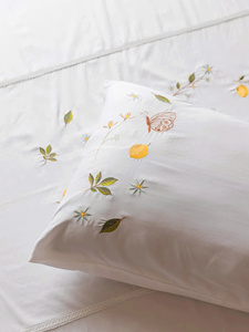 Custom Wholesale Embroidery Lovely Lemon Garden Duvet Cover Sets 250TC European-American Style Machine-washable Cotton Bedding - Product Image 2