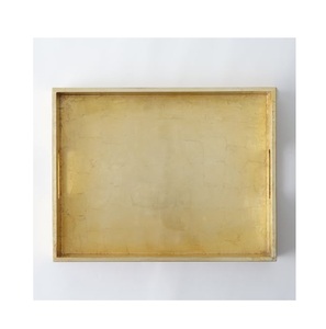 Elegante Bandeja Decorativa Dorada con Lámina de Champán, Bandeja Metálica de Alta Gama con Acabado Artesanal, Platos de Presentación para Hoteles de Lujo, Utensilios de Cocina - Product Image 2