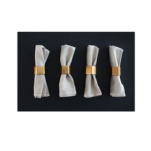Ronds de serviette en métal avec décorations classiques pour les tables de restaurant, les mariages, les dîners de fêtes et les célébrations spéciales - Product Image 3