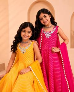 Ensemble indien pakistanais en mousseline orange pour filles, imprimé Leheriya, broderie miroir, costume Anarkali brodé, longueur cheville, tenue de fête et de festival - Product Image 3