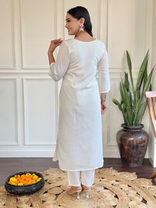 Latest Women's White Chanderi Embroidery Kurti with Chanderi <b>Pant</b> Tebby Naylon With <b>Lineing</b> Dupatta Sets - Product Image 5