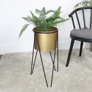 Pot de fleurs moderne en métal noir avec support, pour intérieur et extérieur, pot à fleurs en fer texturé chevron, vase décoratif de luxe pour plantes de jardin - Product Image 3