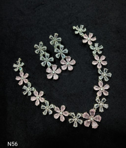 Ensemble de bijoux de mariée en diamant américain classique Collier et boucles d'oreilles en deux pièces pour mariage Style classique à la mode - Product Image 1