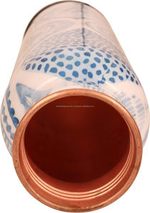 Botella para beber de cobre puro hecha a mano ecológica y desechable con beneficios para la salud de Ayurveda para beber - Product Image 5