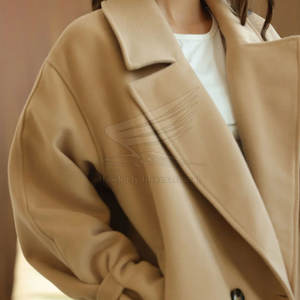 Abrigo Largo Informal de Invierno para Mujer, de Lona Transpirable, con Forro de Algodón y Acabado Suave - Product Image 6