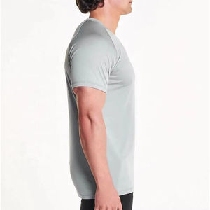 Vente en gros de t-shirts de sport pour hommes en maille ajustée de haute qualité, vêtements de sport personnalisés en polyester/spandex, t-shirts de course - Product Image 4