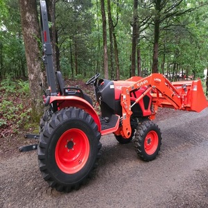 Tracteur compact Kubota LX2610, fiable, moteur diesel 4x4, machine agricole, mini-tracteur d'origine, performances robustes pour les travaux sur le terrain - Product Image 6