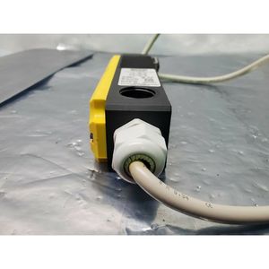 Interrupteur de sécurité Sick i10-M0233 avec clé et support de clé - Équipements et pièces semi-conductrices de renommée mondiale - Product Image 6