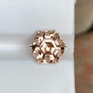Topacio Natural, Corte Hexagonal, Gema Suelta Facetada, Calidad Premium, Piedra Preciosa para Joyería - Product Image 1