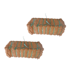 Filet en fibre de coco multi-usages pour la conservation des sols et la croissance durable de la végétation dans les applications d'aménagement paysager et de restauration - Product Image 1