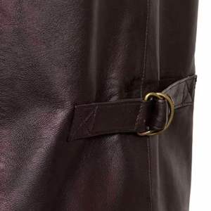 Chaleco de Motociclista Personalizado para Hombre, de Piel de Vaca, Bordado y Tejido, Grueso y Transpirable para Invierno, Precio al por Mayor - Product Image 3